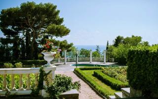 Юсуповский дворец в Кореизе — загадочная достопримечательность Крыма Где находится особняк в Крыму